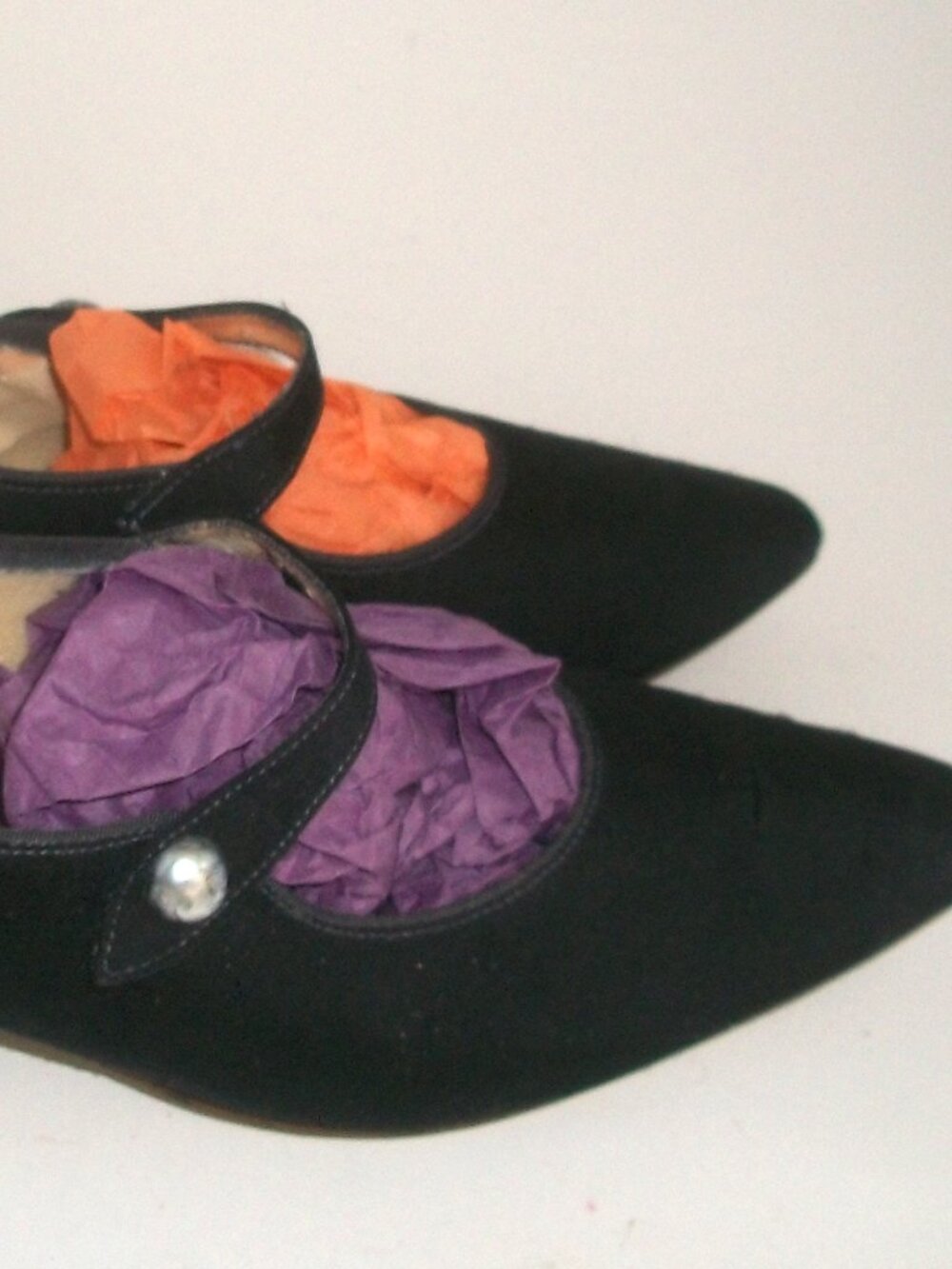 Vintage Sixties Pointy Black Faille Mary Jane Kitten Heel Pumps 9AA